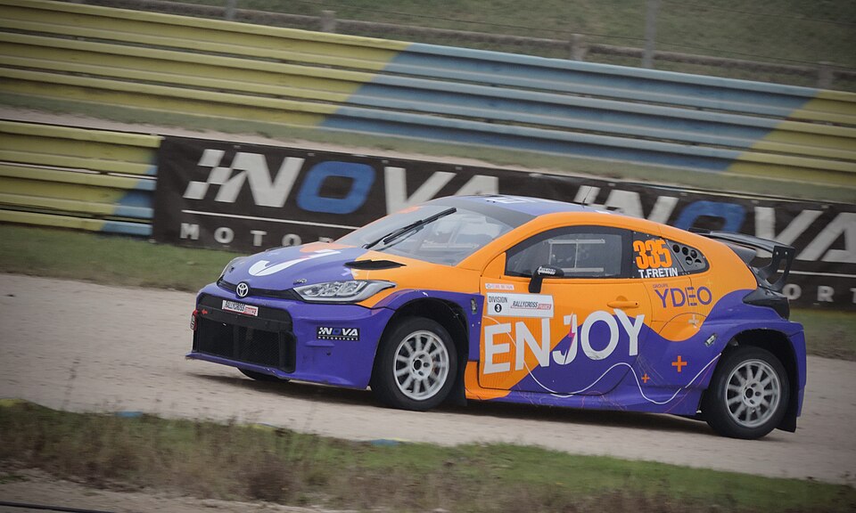 Toyota YARIS IV