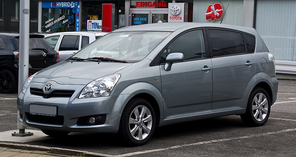 Toyota VERSO II
