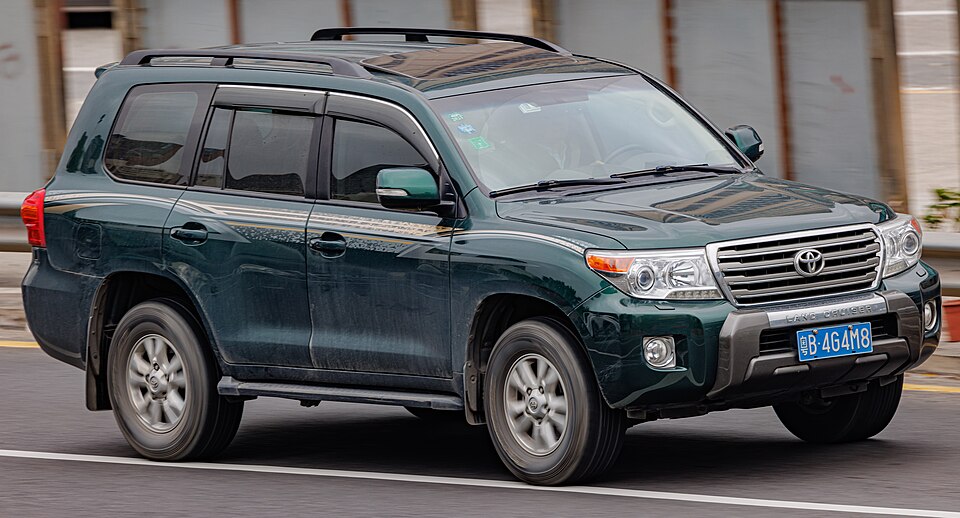 Toyota Land Cruiser J200