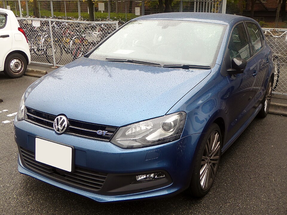 Volkswagen POLO V