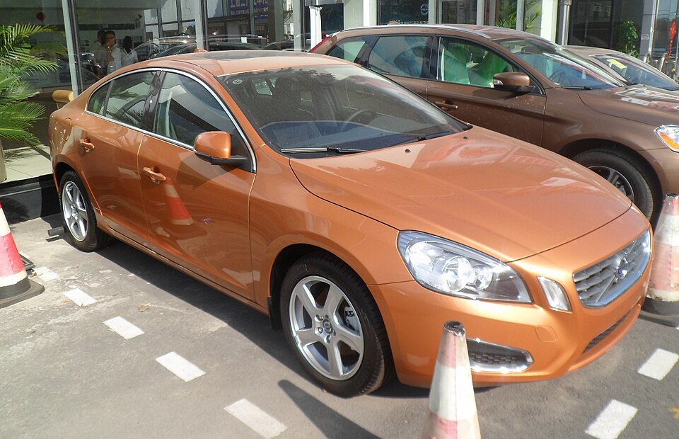 Volvo S60 II